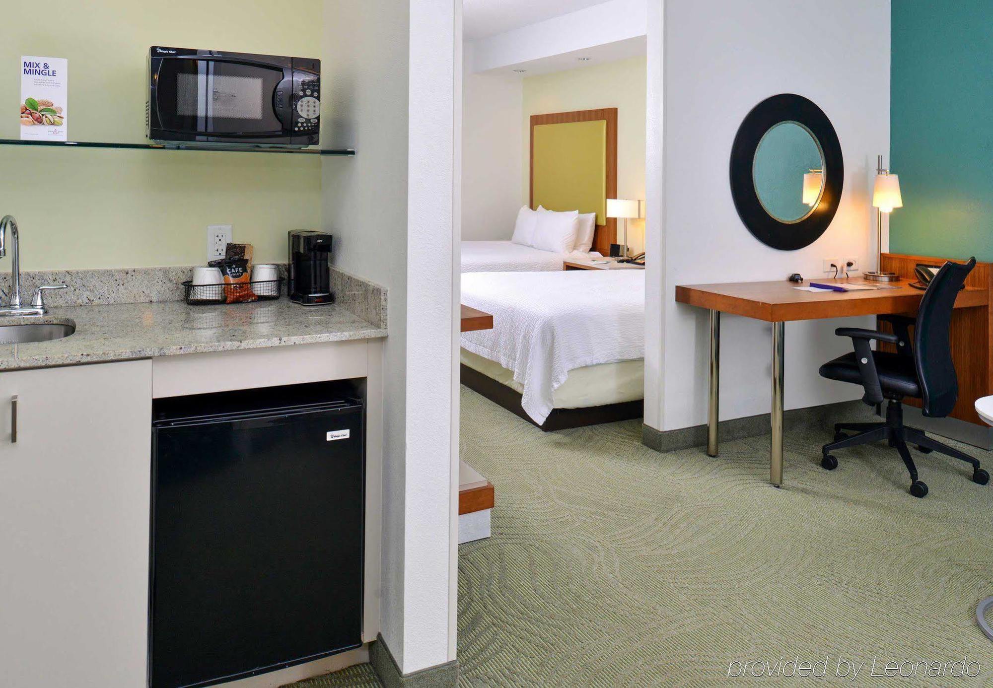 Springhill Fair Oaks Hotel